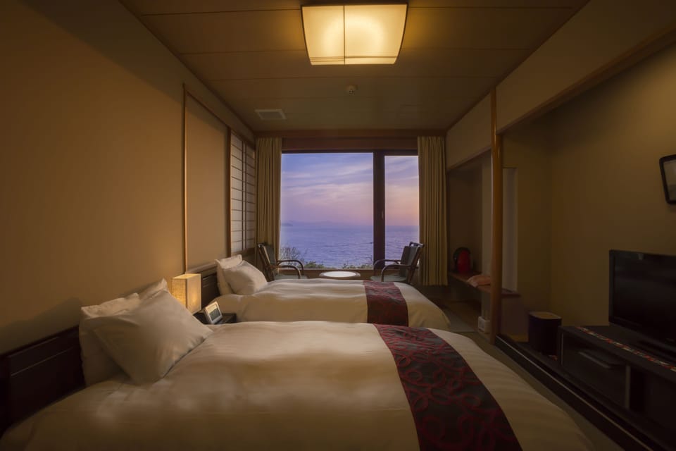 Standard Twin Room | In-room safe, blackout drapes, WiFi (free), individually furnished