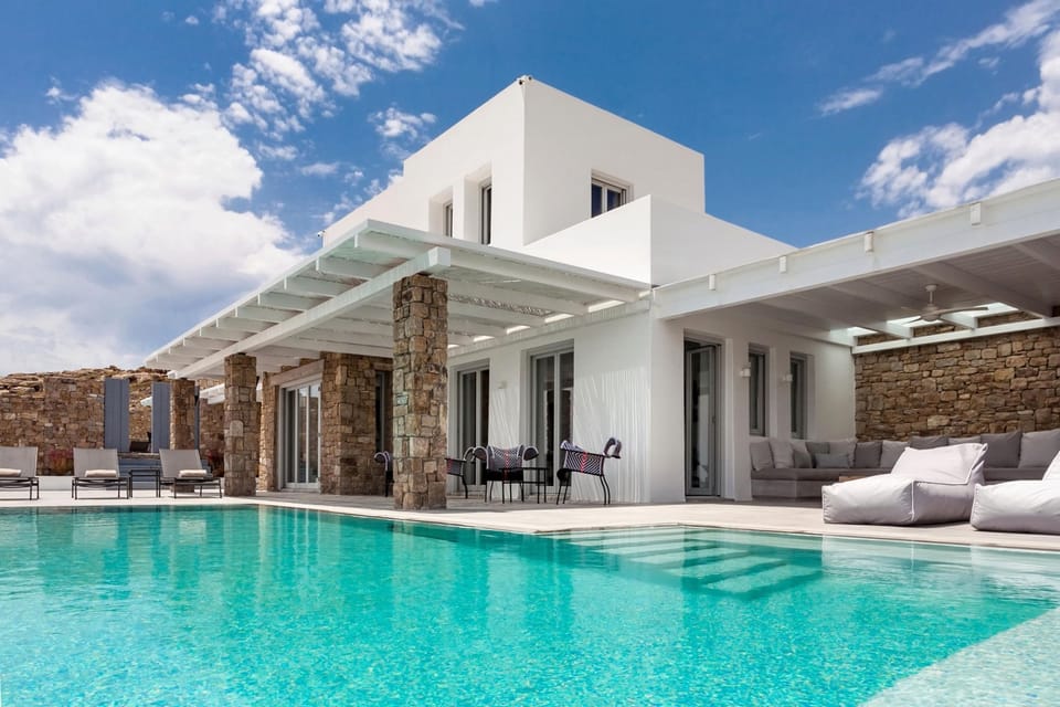House, Smoking | 7 bedrooms