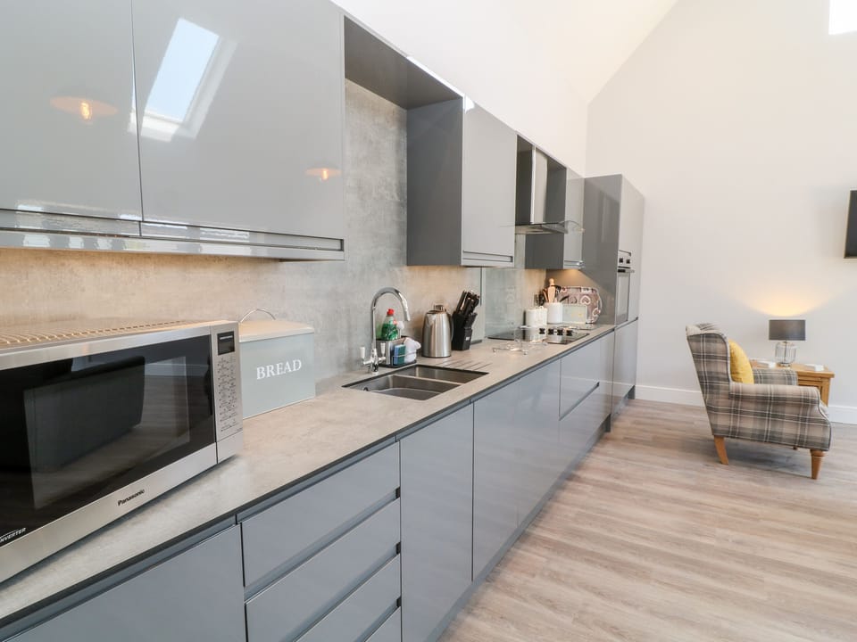 Fridge, dishwasher, electric kettle, toaster