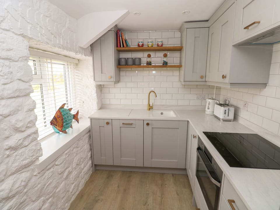 Fridge, dishwasher, electric kettle, toaster