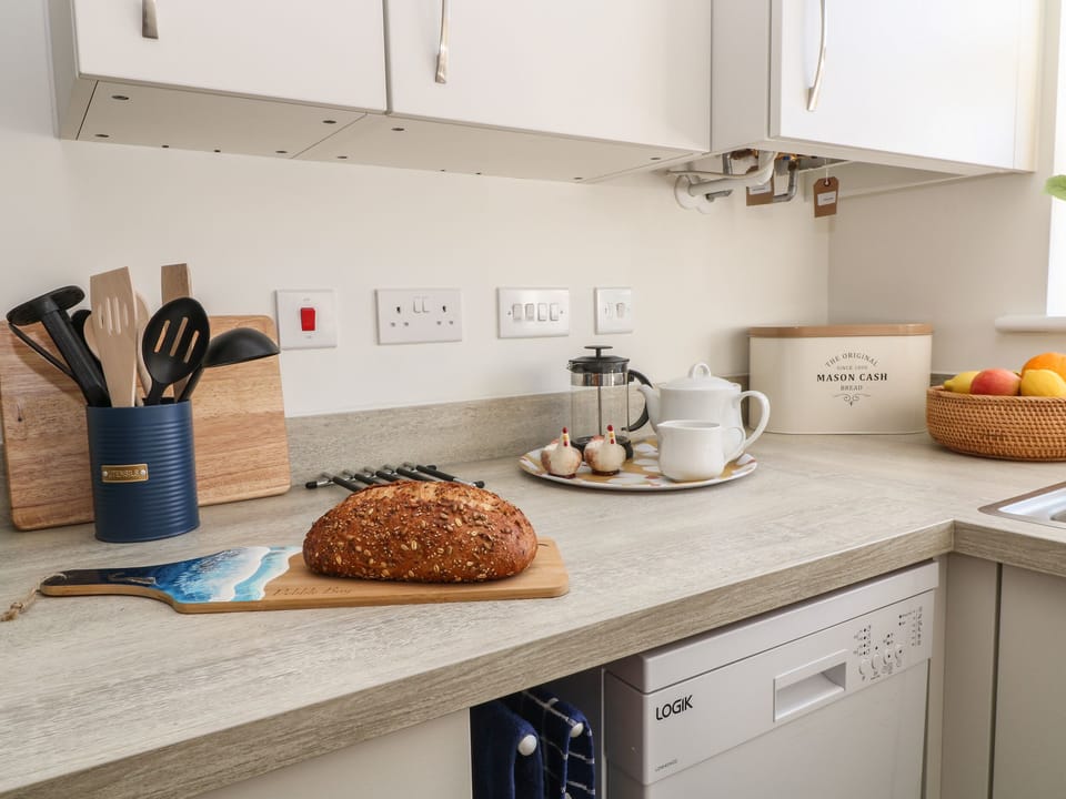 Fridge, dishwasher, electric kettle, toaster