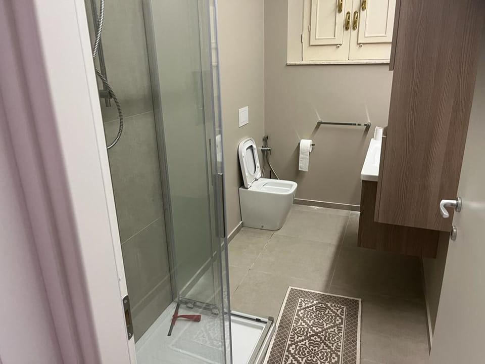 Immaculate 3-bed, Sleeps 6, Parking Apartment in Trapani