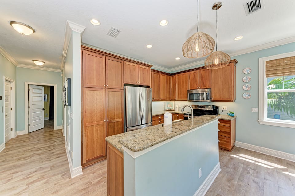 House, 3 Bedrooms | Private kitchen | Coffee/tea maker, fridge, oven, toaster
