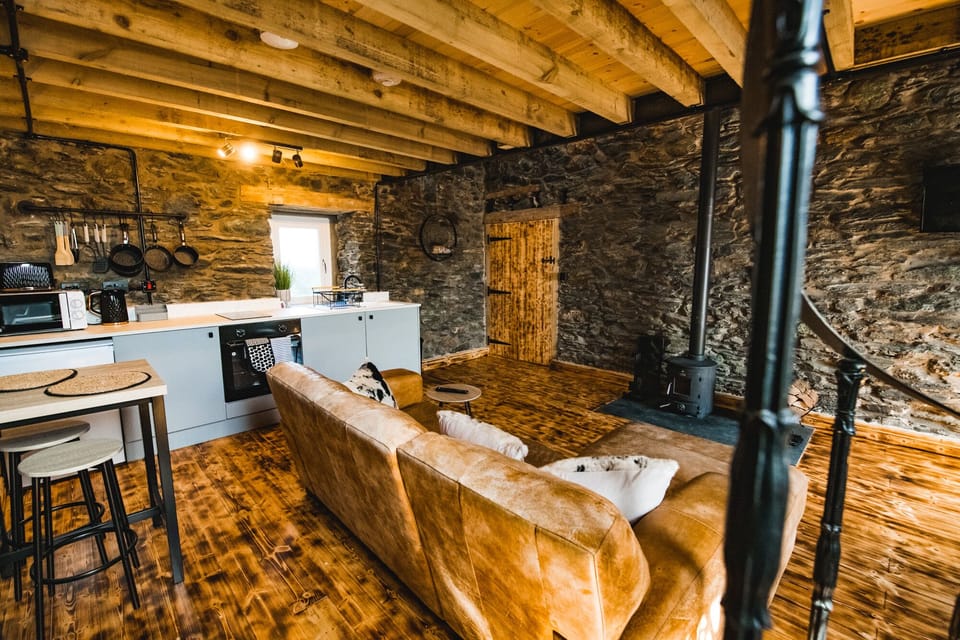 Cottage | Interior
