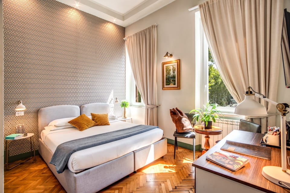 Superior Room, 1 Double Bed, City View | Down comforters, in-room safe, soundproofing, iron/ironing board