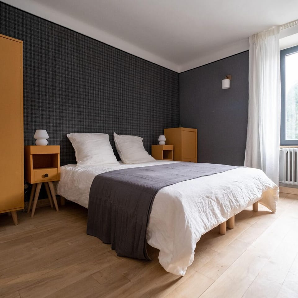 Chambre Signature 1 Double ou avec lits jumeaux, vue colline | Bathroom | Shower