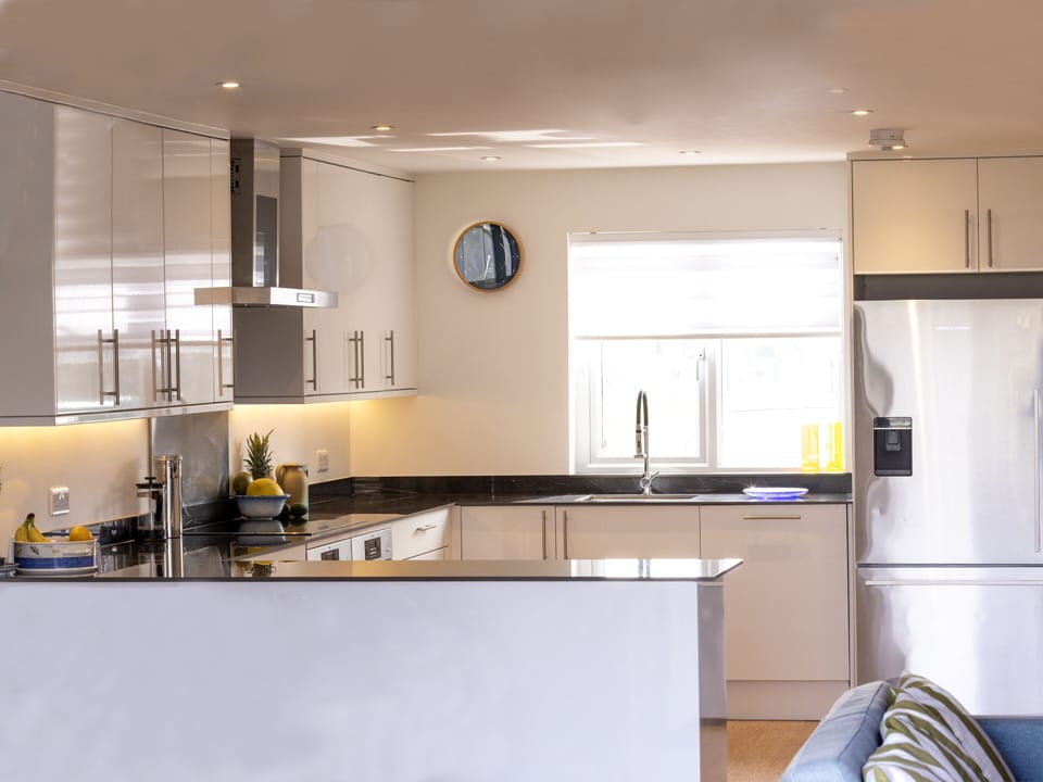 Panoramic House, Private Bathroom | Shared kitchen