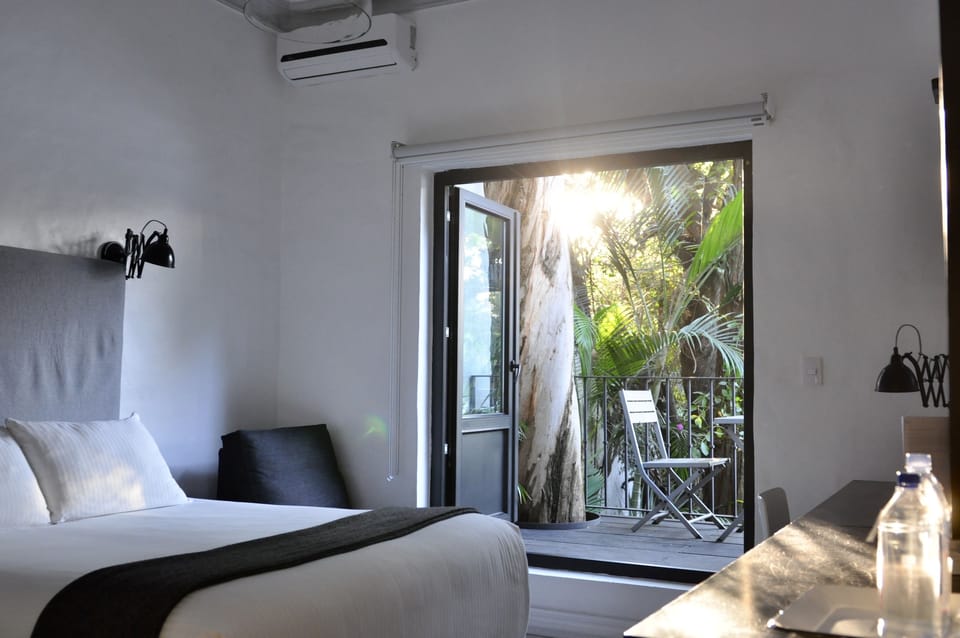 Superior Room, 1 Queen Bed | In-room safe, soundproofing, free WiFi, bed sheets