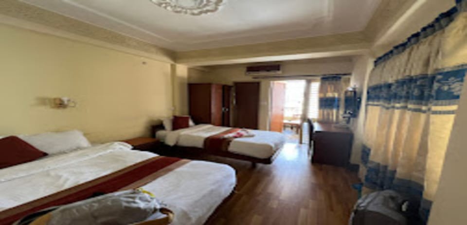 Deluxe Twin Room | Free WiFi, bed sheets