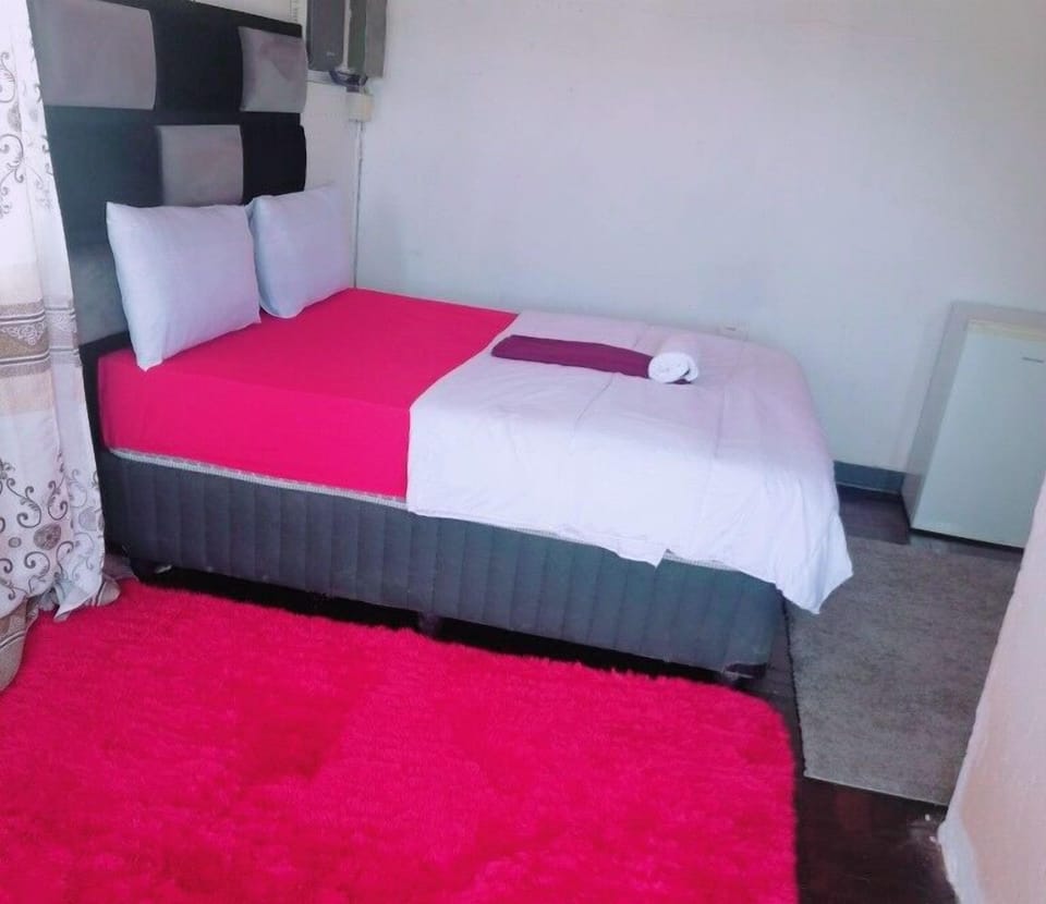 Family Double Room | Hypo-allergenic bedding, desk, laptop workspace, blackout drapes