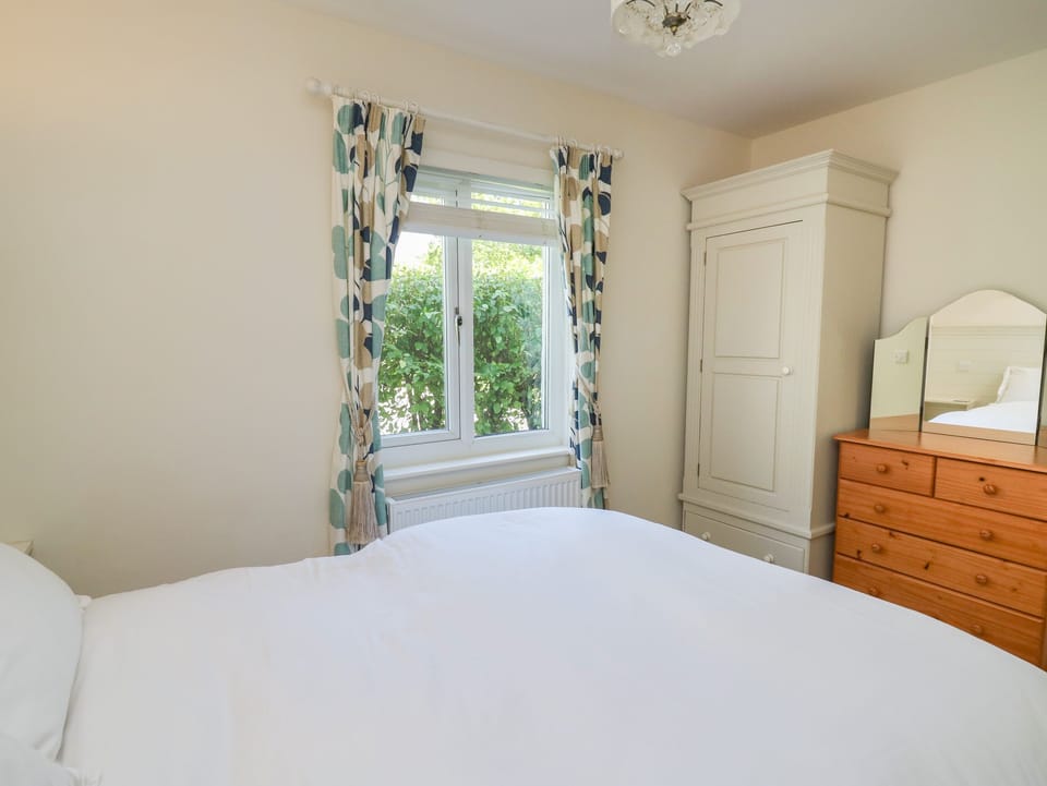 3 bedrooms, individually decorated, individually furnished, free WiFi