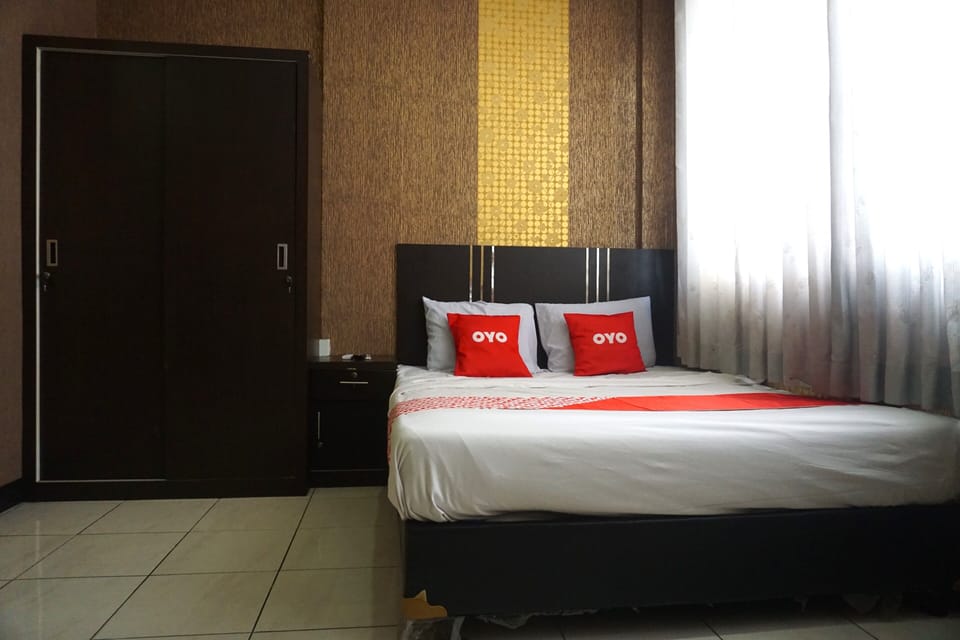 Villa, 2 Bedrooms | Desk, laptop workspace, free WiFi, bed sheets