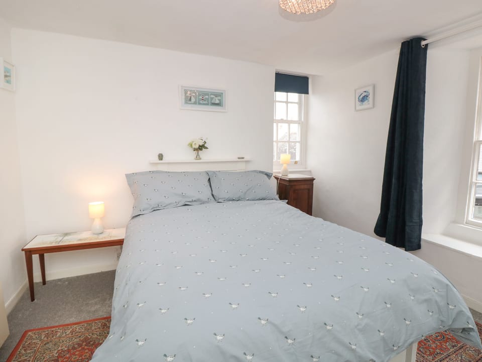 2 bedrooms, individually decorated, individually furnished, free WiFi