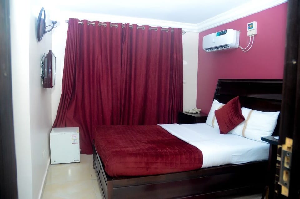 Standard Single Room | Individually decorated, individually furnished, desk, free WiFi