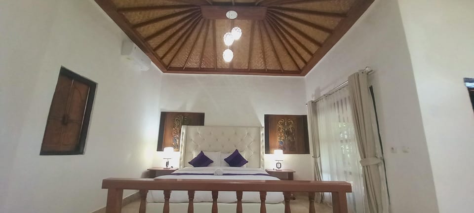 Deluxe Suite | Premium bedding, pillowtop beds, individually decorated