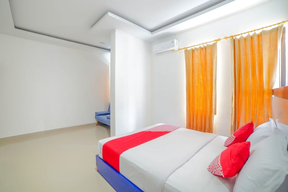 Studio Suite | Laptop workspace, WiFi (free), bed sheets