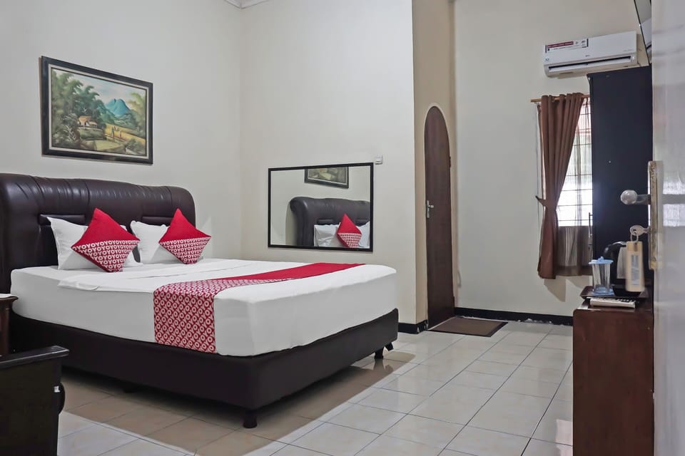 Deluxe Double Room | Desk, laptop workspace, free WiFi, bed sheets