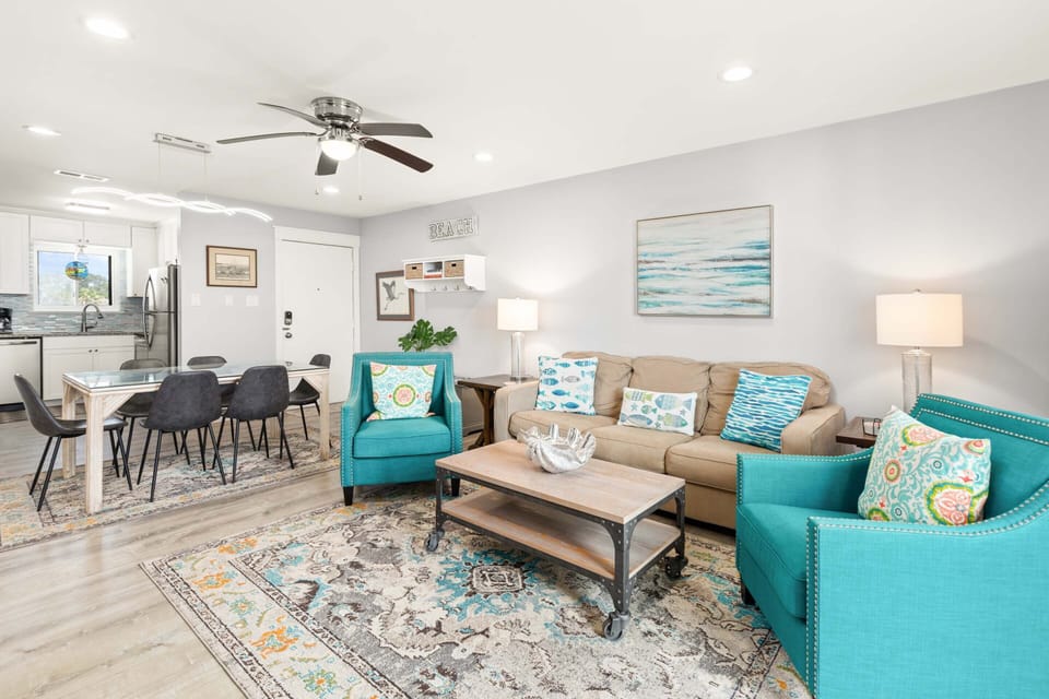 Condo, Multiple Beds, Pool Access, Garden View (0 - No Pets Allowed) | Interior