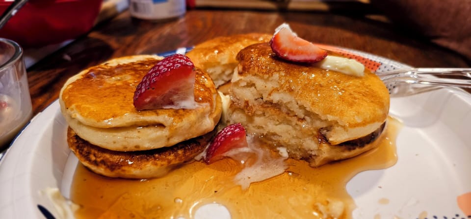 Free daily on-the-go breakfast