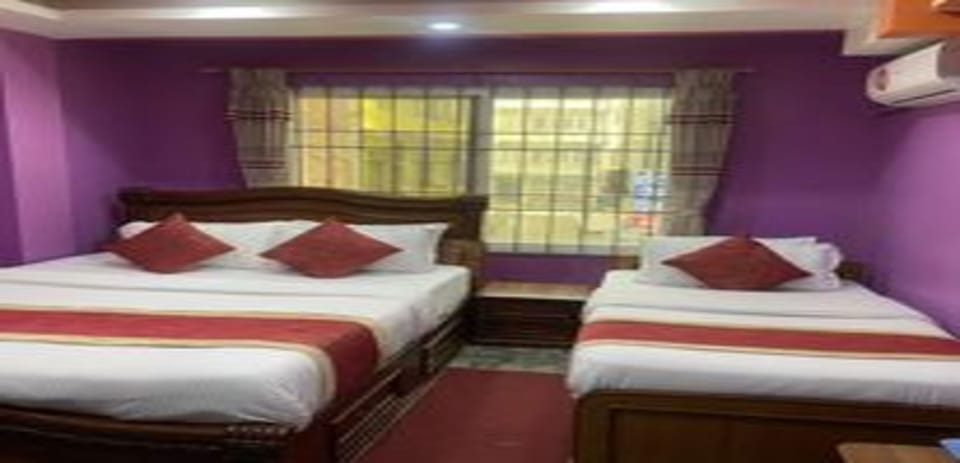 Double Room | Free WiFi, bed sheets