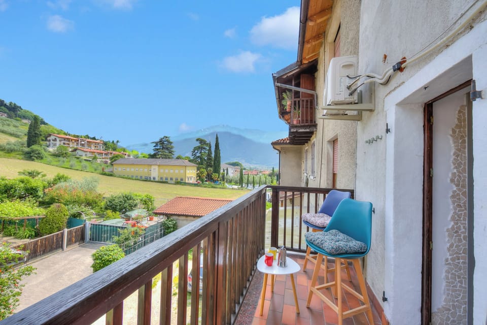 Family Apartment, 2 Bedrooms, Balcony (Casa Gio near the Waterfall Varone) | Property grounds
