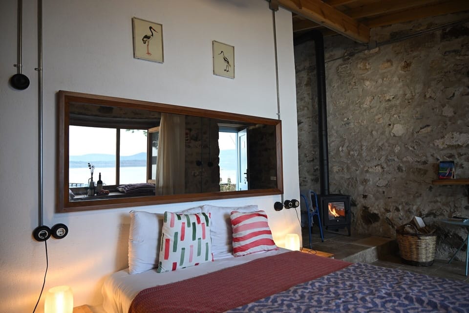 Standard Room, 1 Double Bed, Sea View, Beachfront | Individually decorated, individually furnished, bed sheets