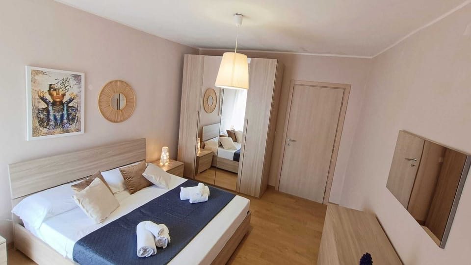 Comfort Apartment | Desk, soundproofing, free WiFi