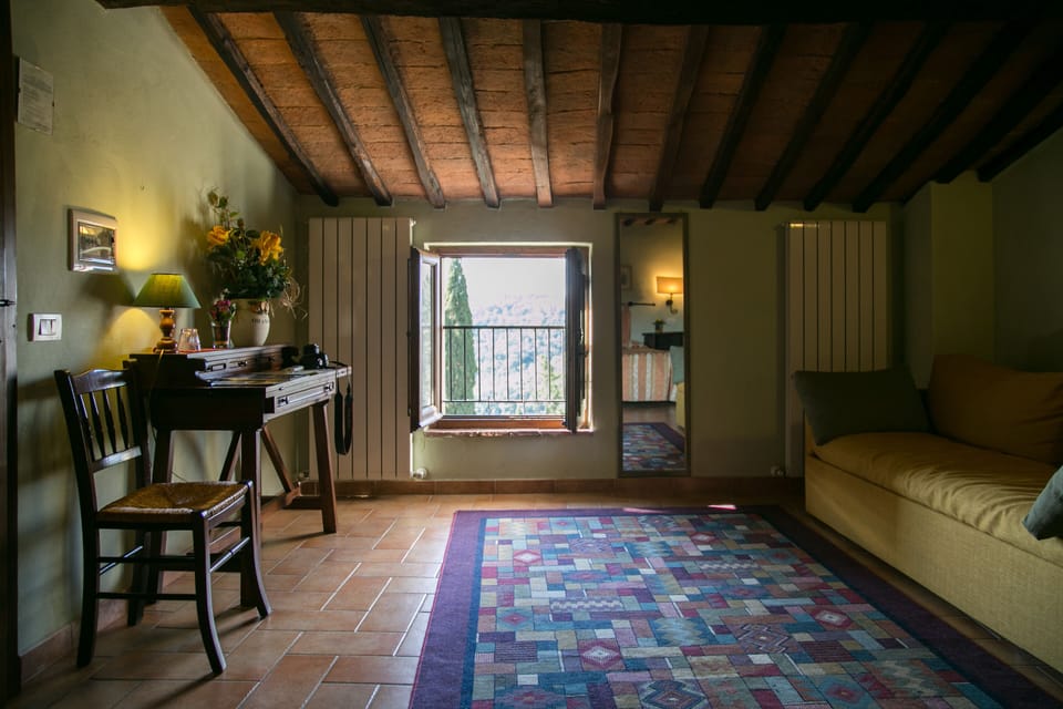 Superior Studio Suite | Individually decorated, desk