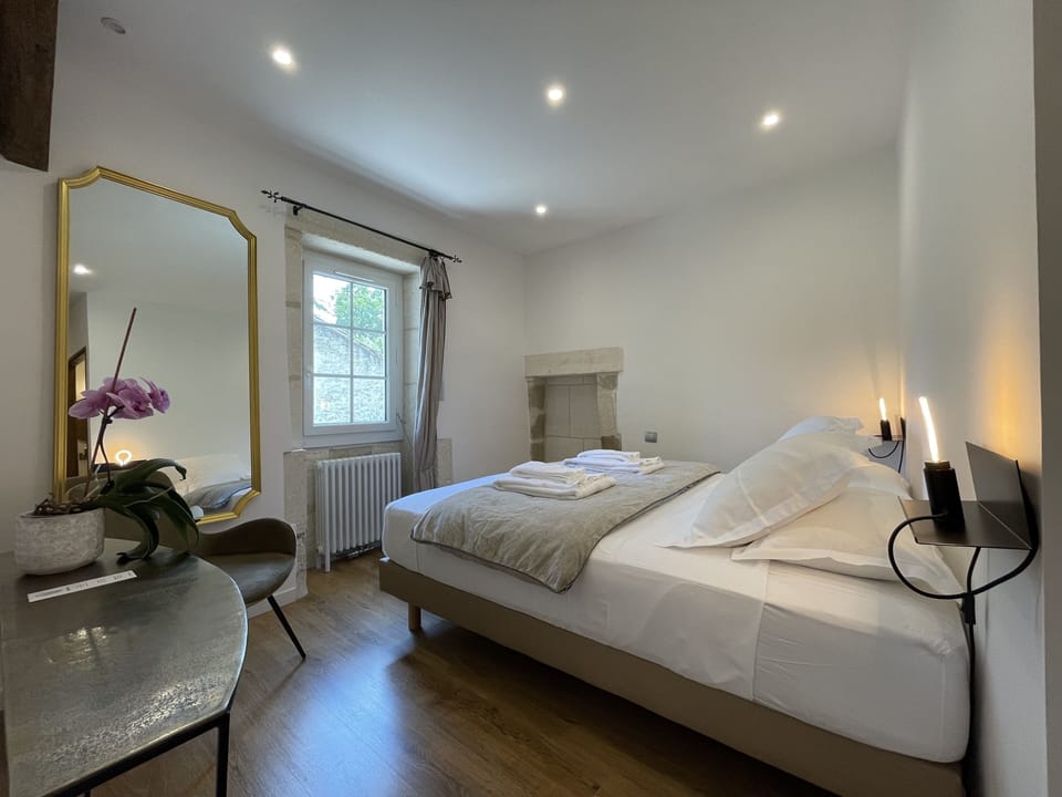 Comfort Double Room, 1 Queen Bed, Pool Access, Garden Area | Frette Italian sheets, premium bedding, Select Comfort beds