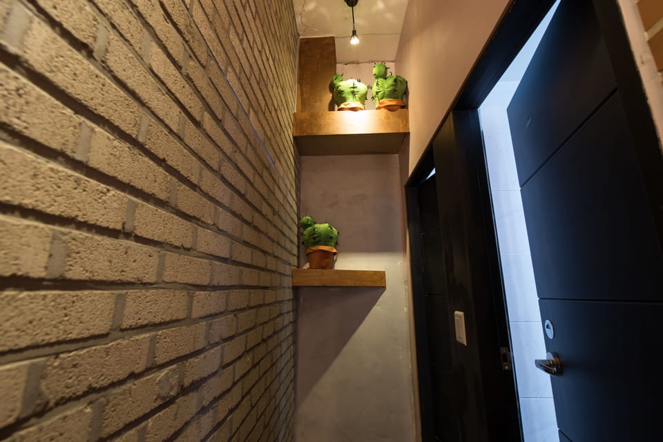4 Female Dorm | Soundproofing, free WiFi