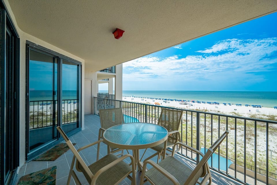 Condo, 3 Bedrooms | Outdoor dining