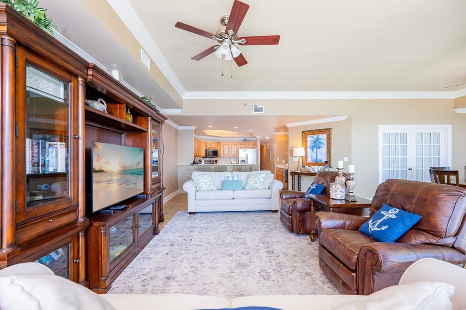 Condo, 3 Bedrooms | Living area | DVD player