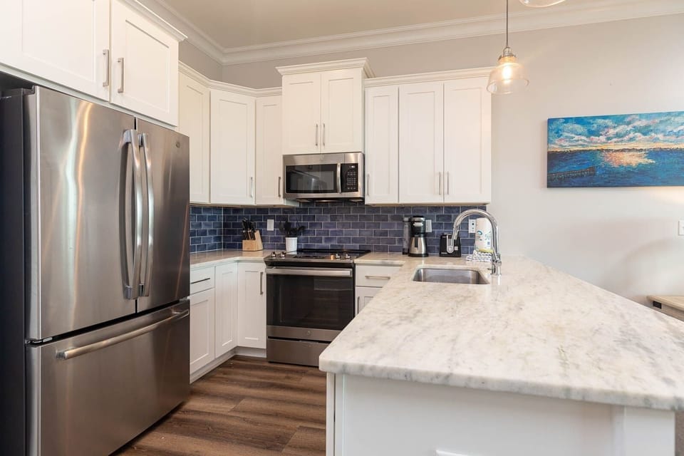 House, 3 Bedrooms | Private kitchen | Coffee/tea maker, fridge, oven