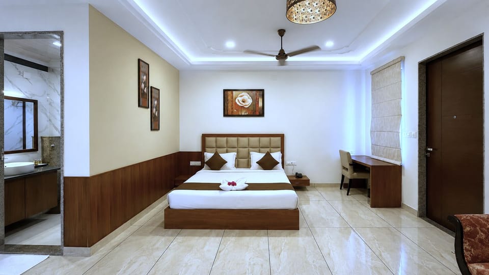 Deluxe Pool View Room with Private Balcony | Exterior
