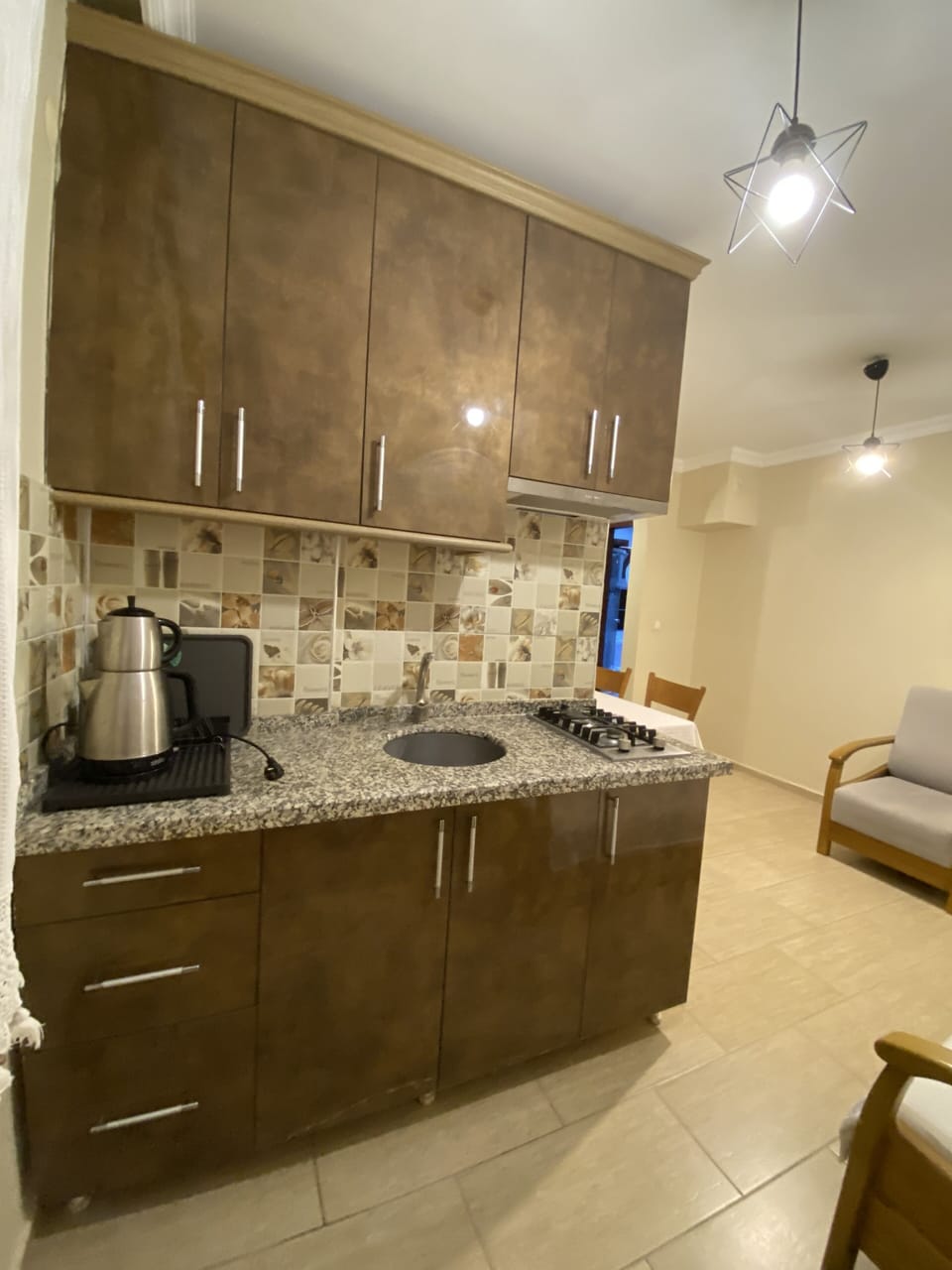 Comfort Apartment | Private kitchen | Fridge, stovetop, griddle, cookware/dishes/utensils
