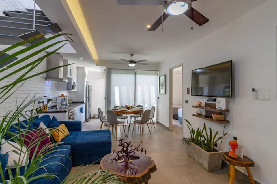 Luxury Apartment | Living area | 50-inch Smart TV with digital channels, TV, Netflix