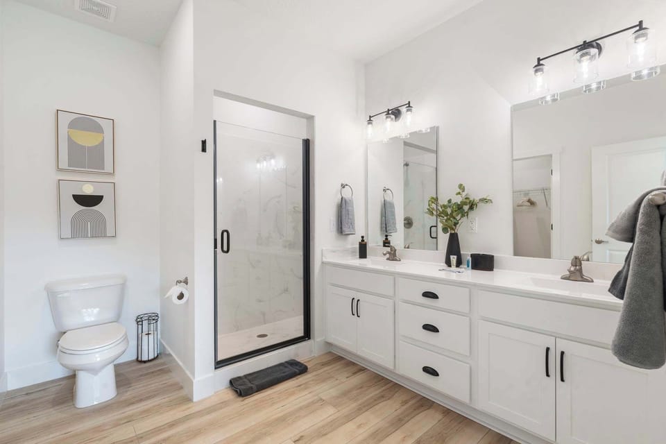 New Lakeview Penthouse - Amenities Galore! Apartment in Missouri