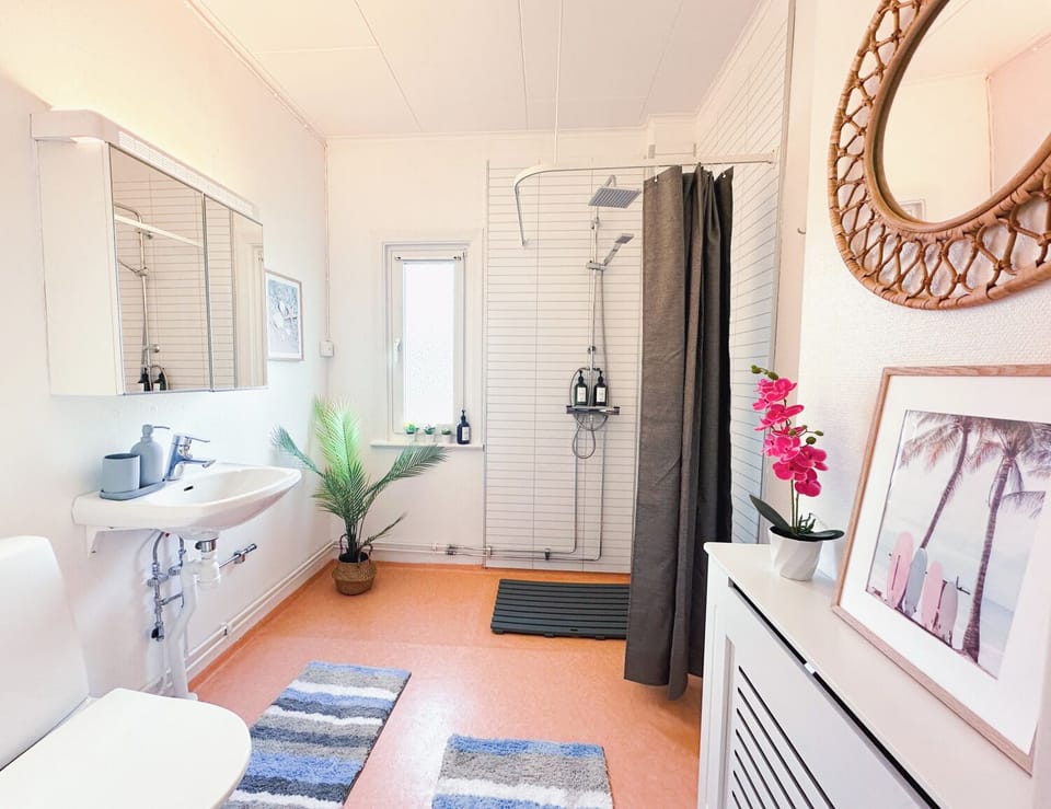 Prinshöjden Hotel - Apartments & Villas Bed and Breakfast in Sweden
