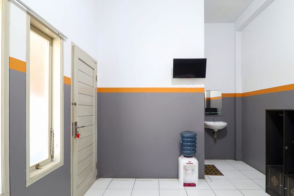 Superior Double Room | Laptop workspace, free WiFi, bed sheets