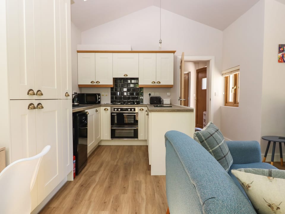 Fridge, dishwasher, electric kettle, toaster
