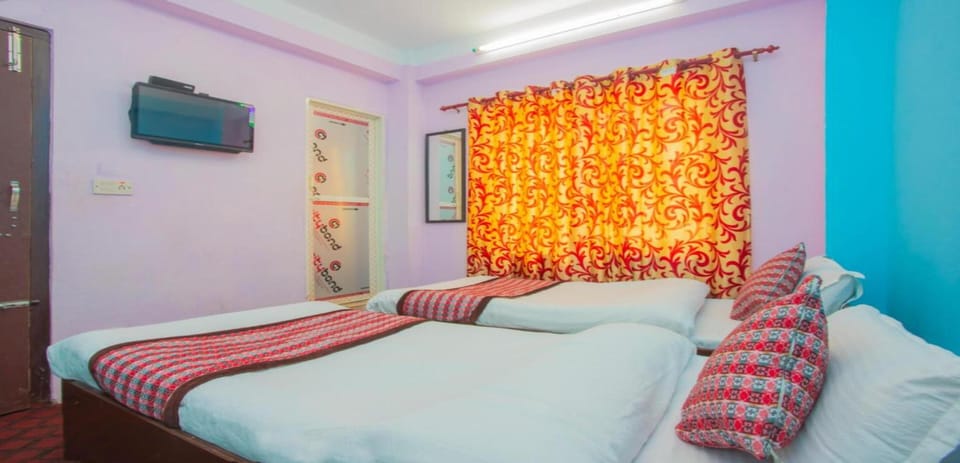 Twin Room | Free WiFi, bed sheets