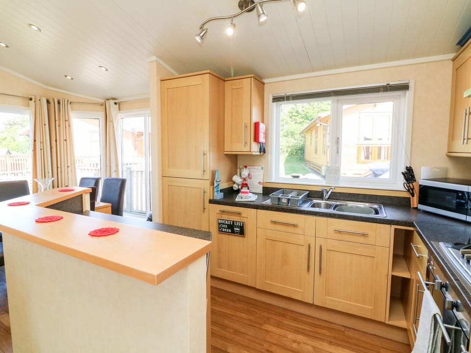 Fridge, dishwasher, electric kettle, toaster