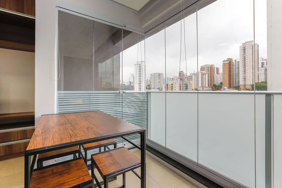 Apartment | Living area | TV