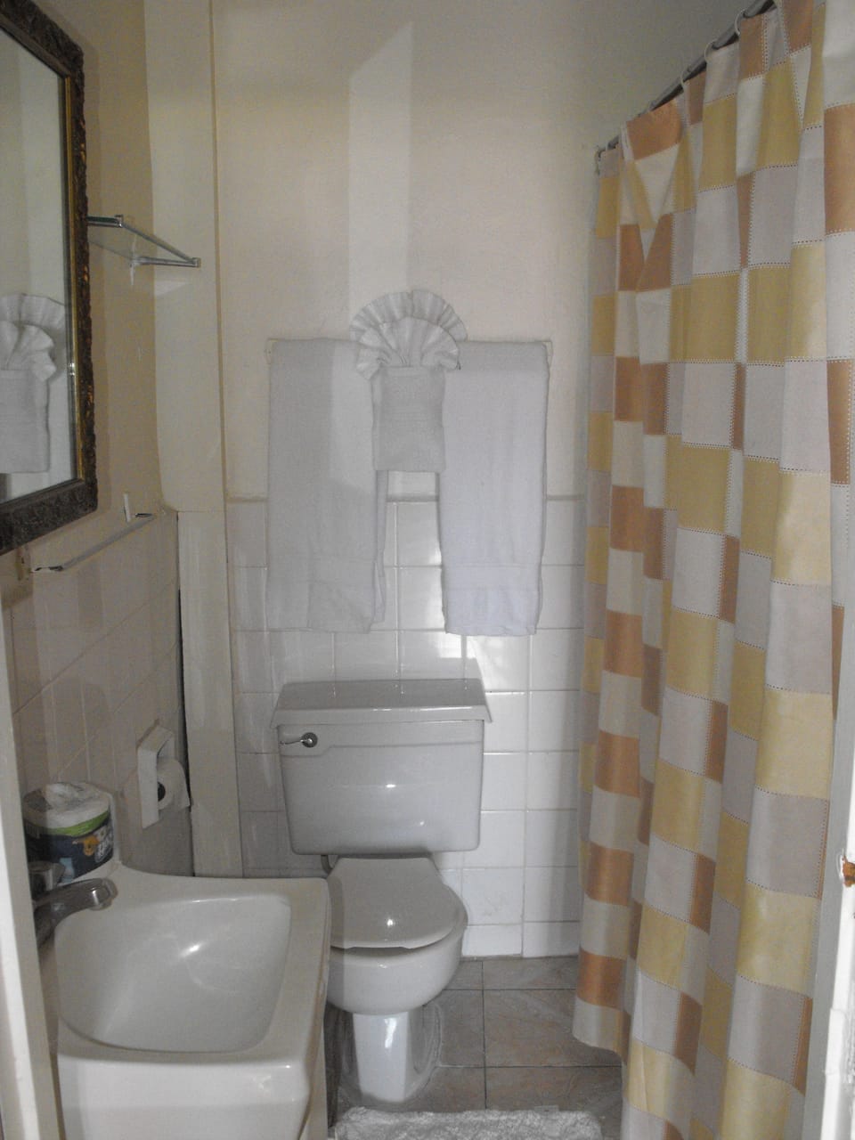 Combined shower/tub, hair dryer (on request), towels