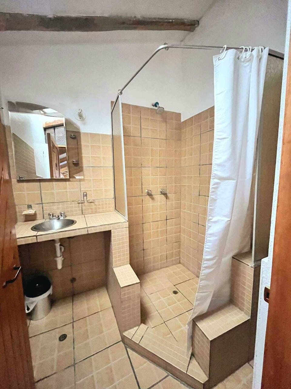 Shared Dormitory | Desk, laptop workspace, soundproofing, iron/ironing board (on request)
