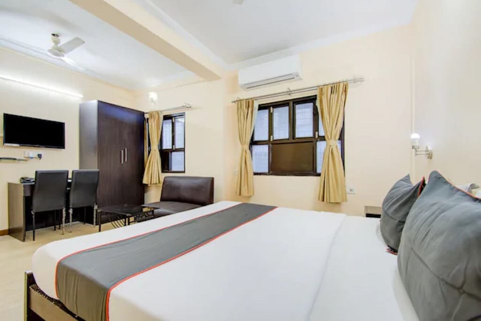 Premium Room | 1 bedroom, desk, laptop workspace, free WiFi