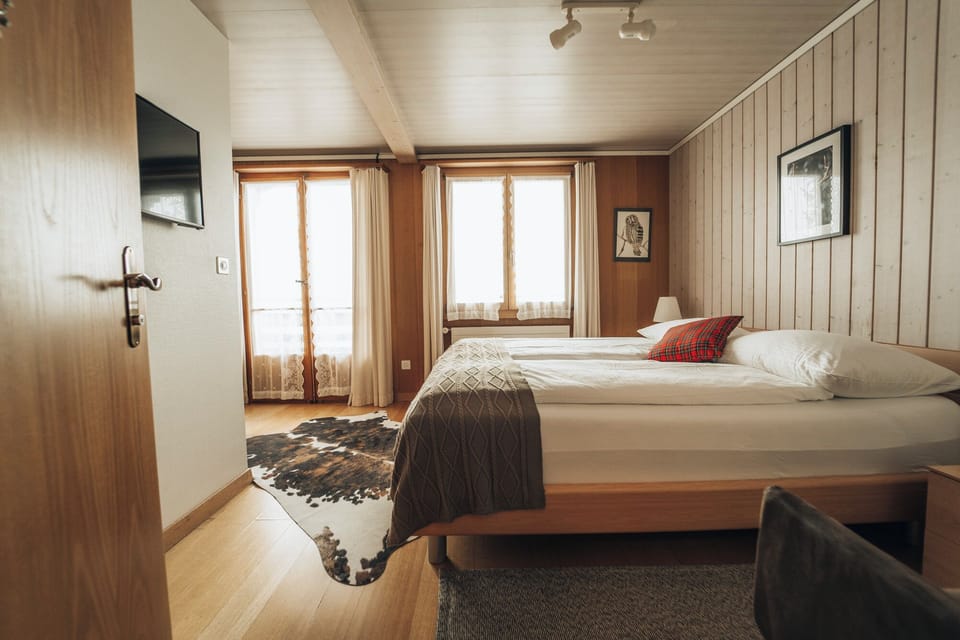 Double Room, 1 Queen Bed, Balcony, Lake View | In-room safe, desk, laptop workspace, iron/ironing board