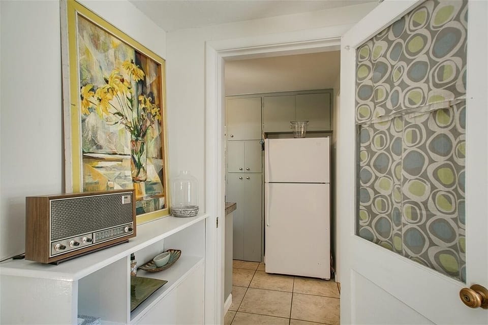Cottage, Multiple Beds, Kitchen, Garden View (Owyhee - #1304) | Private kitchen | Fridge, microwave, oven, stovetop