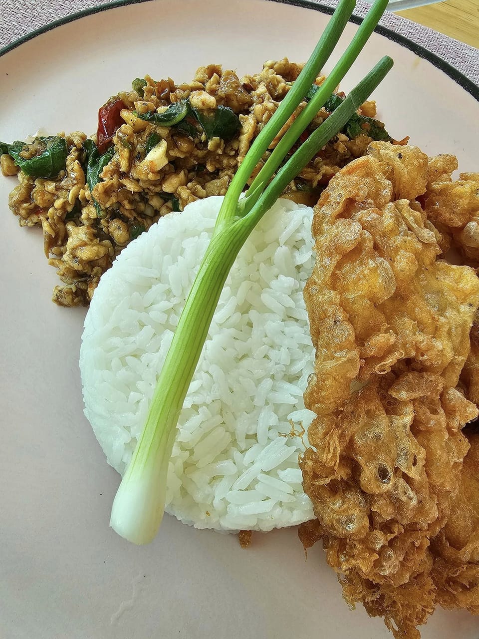 Daily cooked-to-order breakfast for a fee