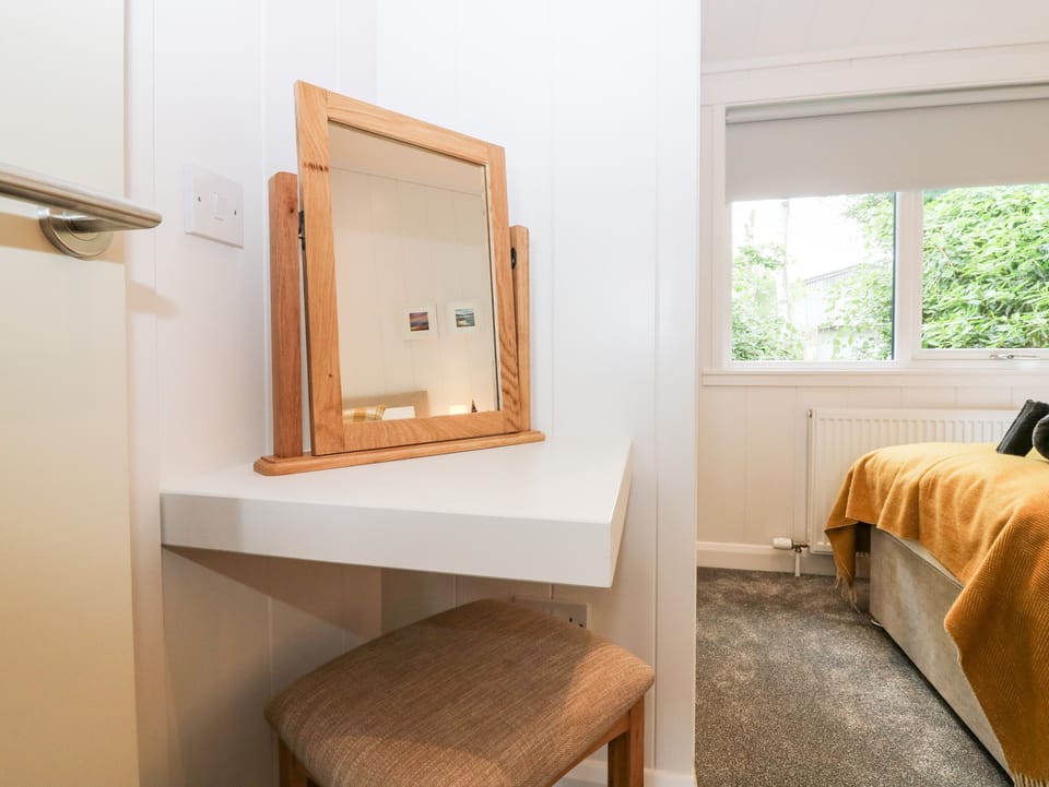 2 bedrooms, individually decorated, individually furnished, free WiFi